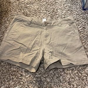 BCG Khaki Shorts size 4 EUC
